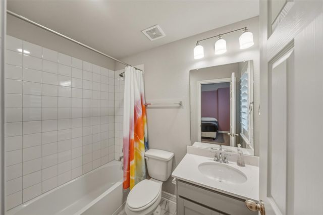 30910 Laurel Creek Lane, Conroe, TX 77385