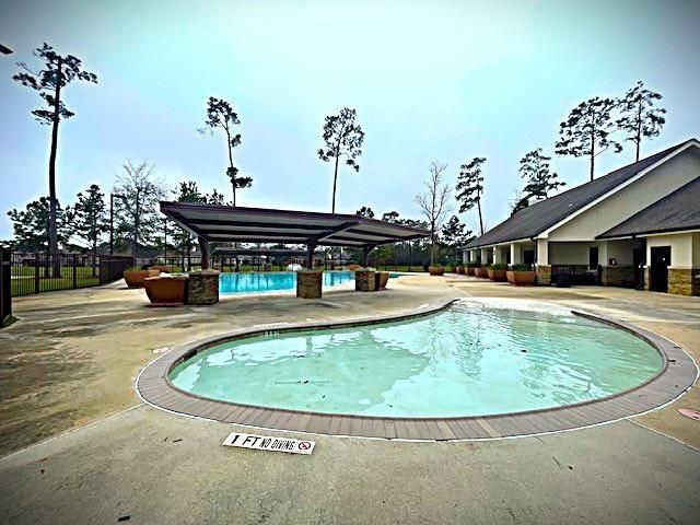 30910 Laurel Creek Lane, Conroe, TX 77385