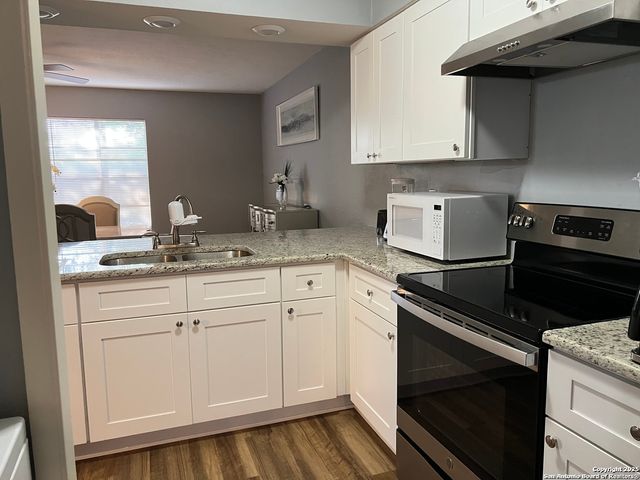 5421 Callaghan, San Antonio, TX 78228