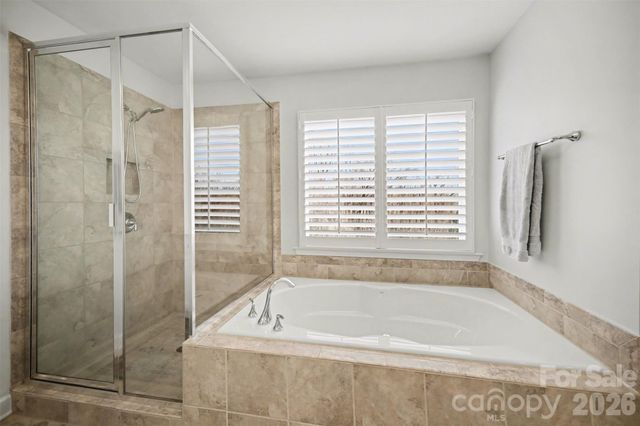 15209 Country Lake Drive, Pineville, NC 28134