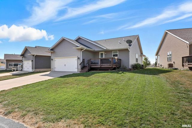 1564 Olde Brandy Lane, Davenport, IA 52807