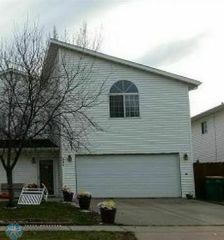 825 12th Avenue W, West Fargo, ND 58078