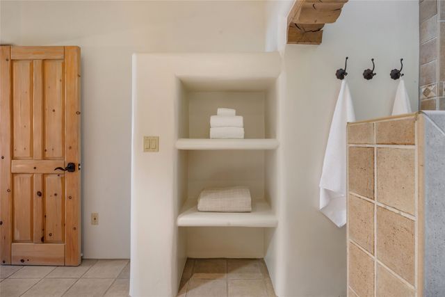 23 Plaza Del Corazon, Santa Fe, NM 87506