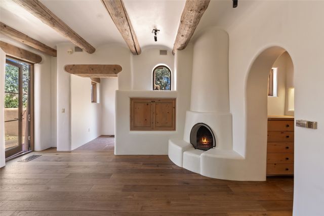 23 Plaza Del Corazon, Santa Fe, NM 87506