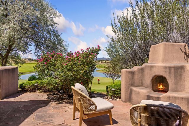 23 Plaza Del Corazon, Santa Fe, NM 87506