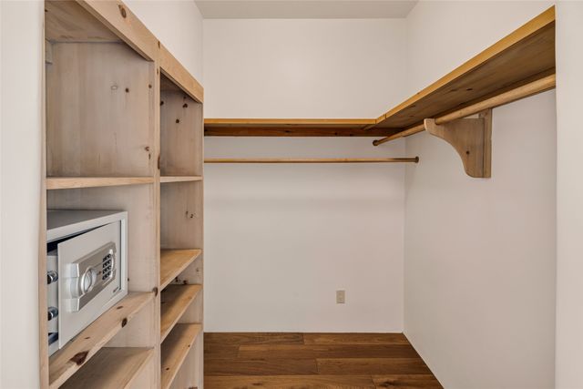 23 Plaza Del Corazon, Santa Fe, NM 87506