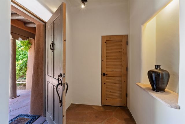 23 Plaza Del Corazon, Santa Fe, NM 87506
