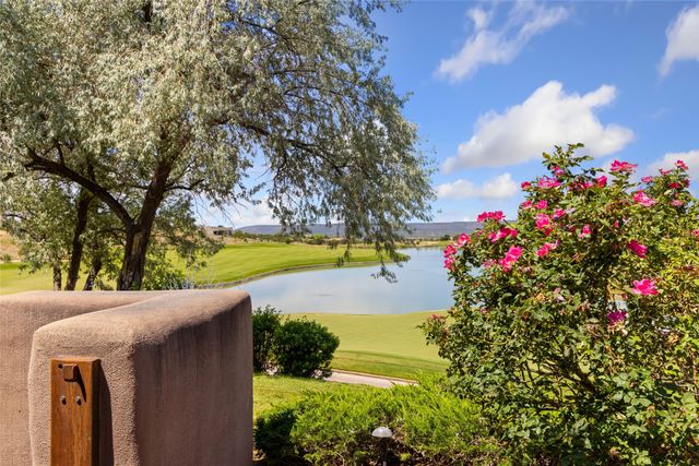 23 Plaza Del Corazon, Santa Fe, NM 87506