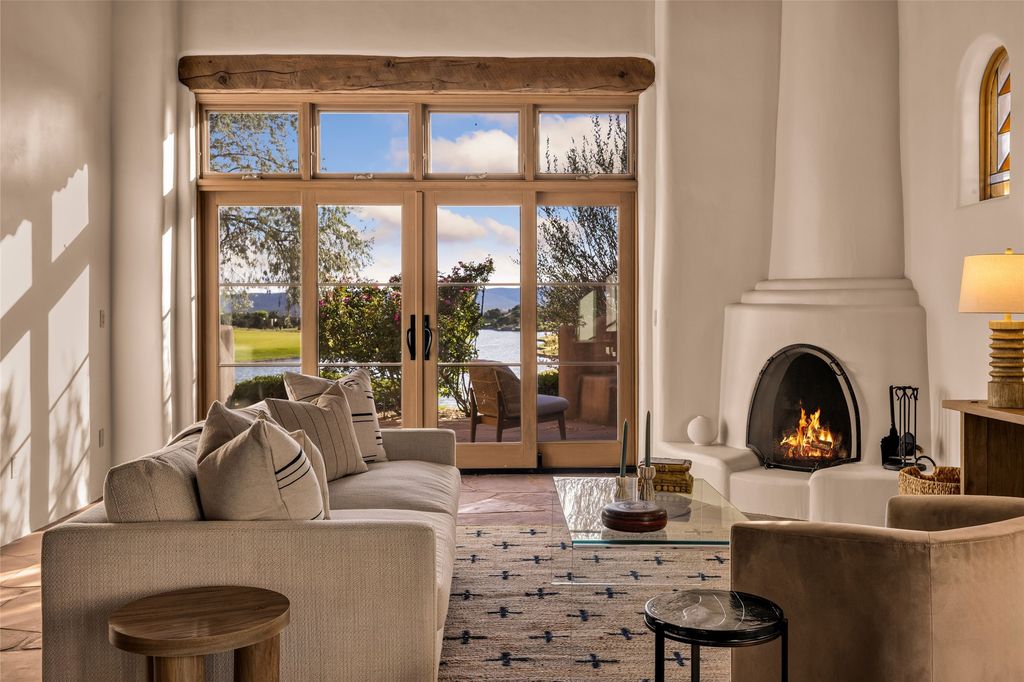 23 Plaza Del Corazon, Santa Fe, NM 87506