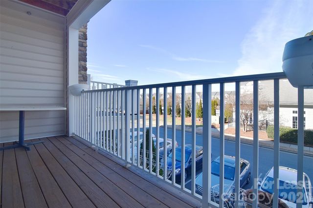 6605 Central Pacific Avenue, Charlotte, NC 28210