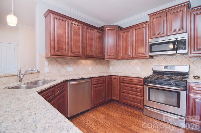 6605 Central Pacific Avenue, Charlotte, NC 28210