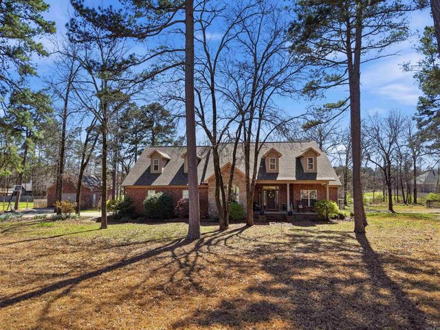 2835 Glohaven, Conway, AR 72034