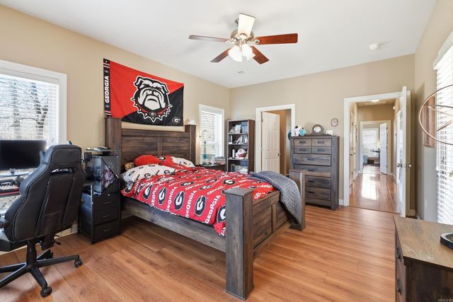 2835 Glohaven, Conway, AR 72034