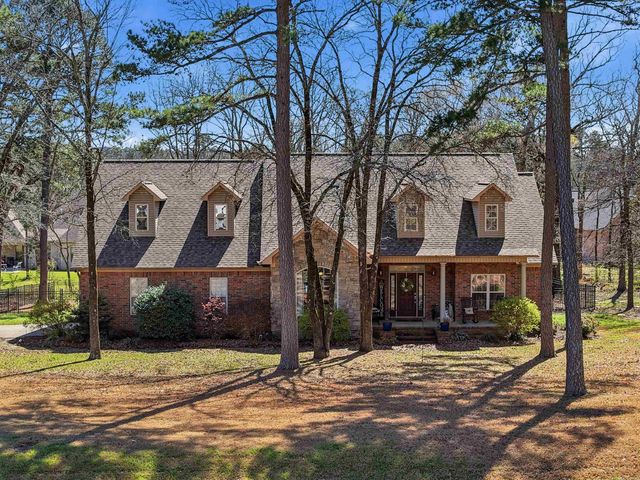 2835 Glohaven, Conway, AR 72034