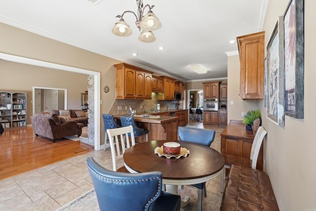 2835 Glohaven, Conway, AR 72034