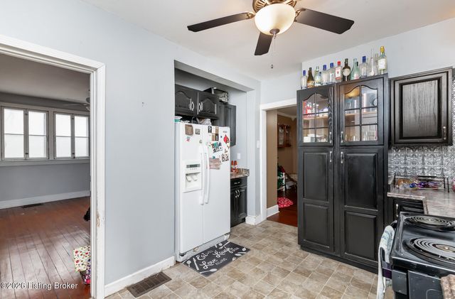 440 E Brandeis Ave, Louisville, KY 40217