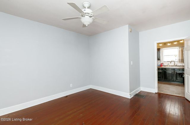 440 E Brandeis Ave, Louisville, KY 40217