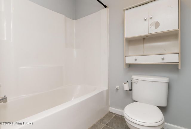 440 E Brandeis Ave, Louisville, KY 40217