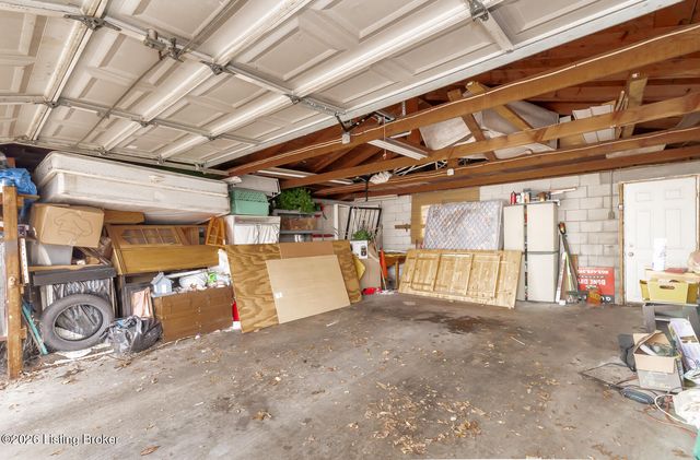 440 E Brandeis Ave, Louisville, KY 40217