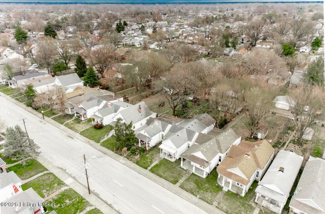 440 E Brandeis Ave, Louisville, KY 40217