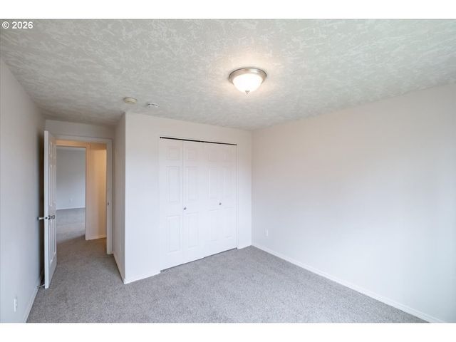 1525 PARK Ave Ne, Salem, OR 97301