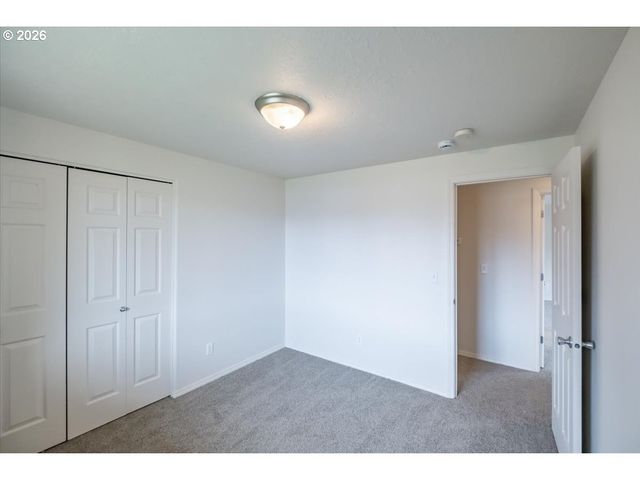 1525 PARK Ave Ne, Salem, OR 97301