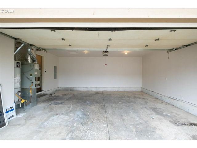 1525 PARK Ave Ne, Salem, OR 97301