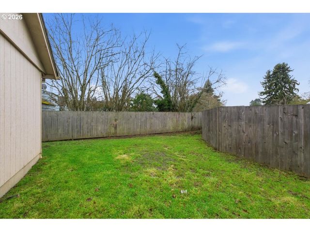 1525 PARK Ave Ne, Salem, OR 97301