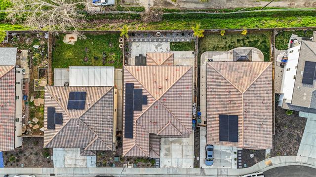 8629 Lakha Cir, Sacramento, CA 95828