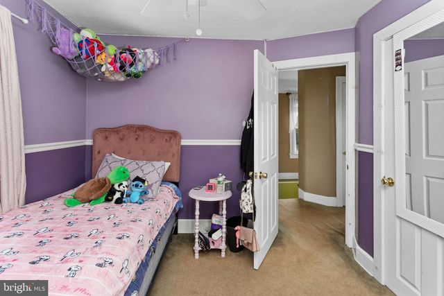 515 W PARK AVE, Hamilton, NJ 08610