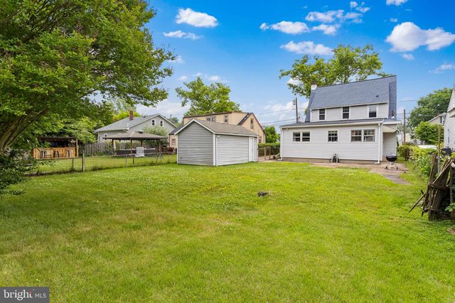 515 W PARK AVE, Hamilton, NJ 08610