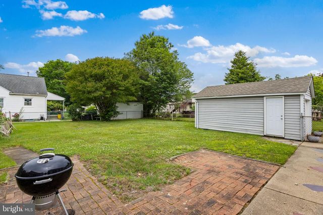 515 W PARK AVE, Hamilton, NJ 08610
