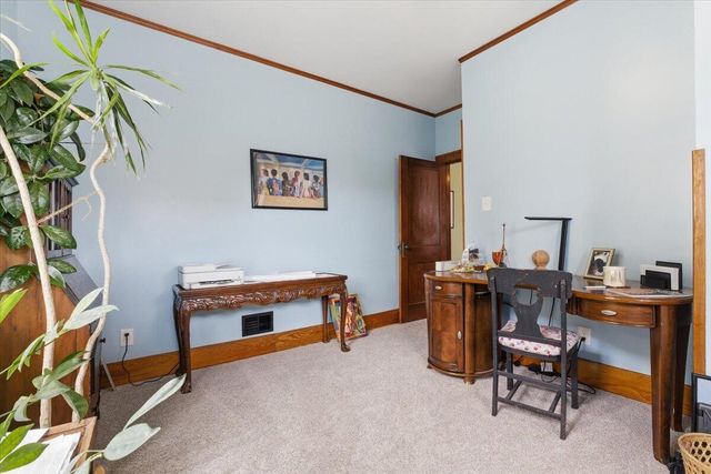 208 N 2ND Street, Council Bluffs, IA 51503