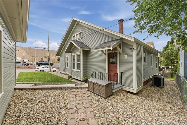 208 N 2ND Street, Council Bluffs, IA 51503
