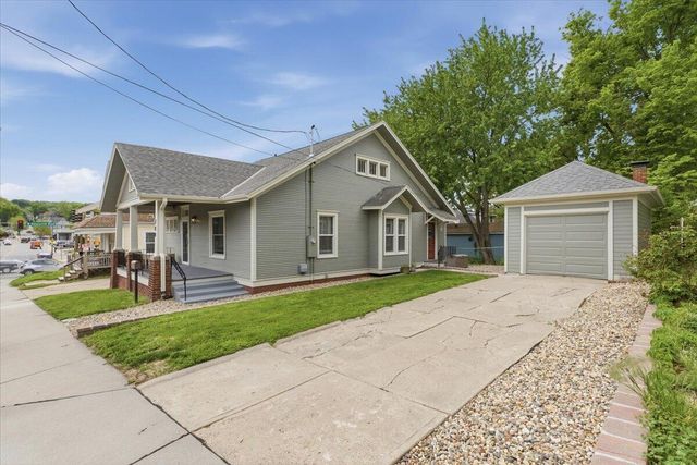 208 N 2ND Street, Council Bluffs, IA 51503