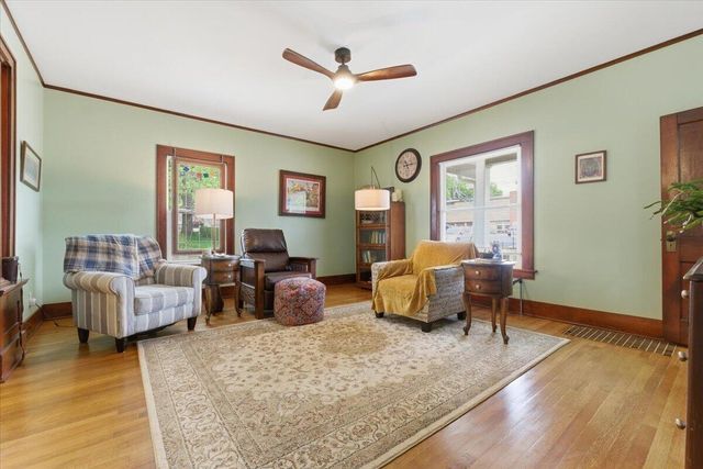 208 N 2ND Street, Council Bluffs, IA 51503