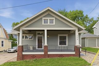 208 N 2ND Street, Council Bluffs, IA 51503