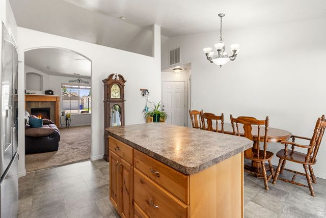 2180 W CRAIG LN, Syracuse, UT 84075