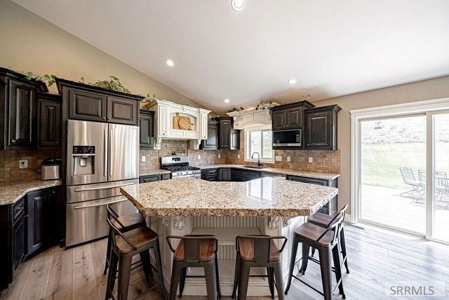 6566 E Big Bend Drive, Idaho Falls, ID 83406