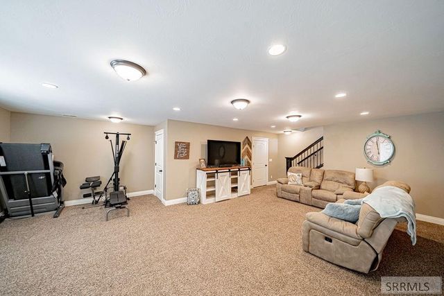 6566 E Big Bend Drive, Idaho Falls, ID 83406