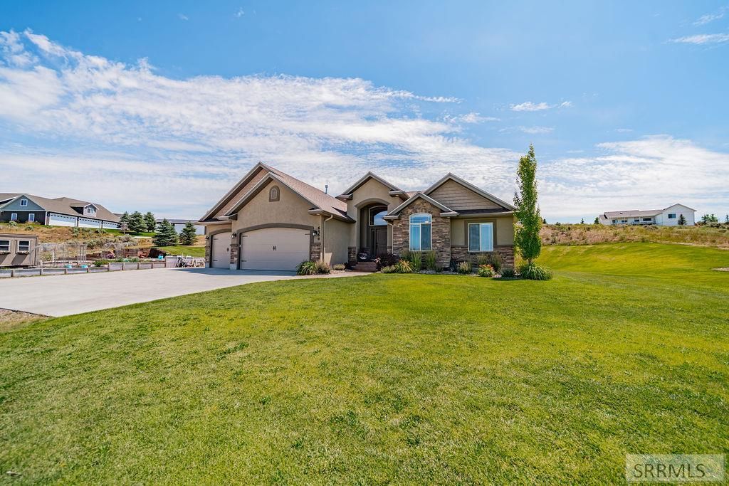 6566 E Big Bend Drive, Idaho Falls, ID 83406