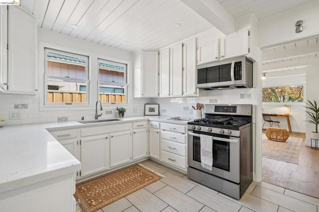 1240 Dutton Ave, San Leandro, CA 94577