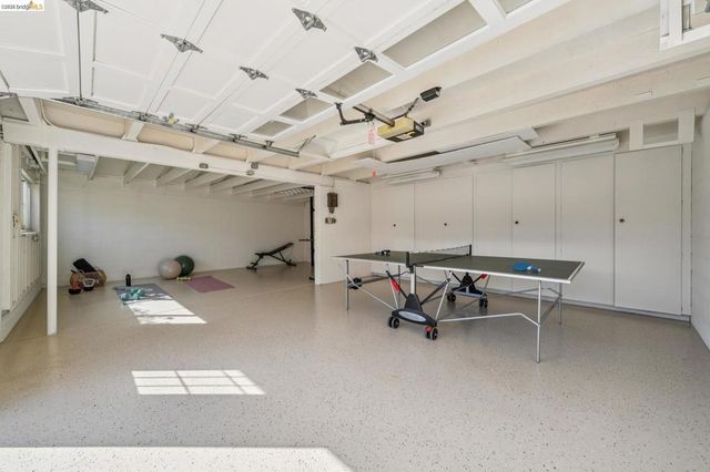 1240 Dutton Ave, San Leandro, CA 94577