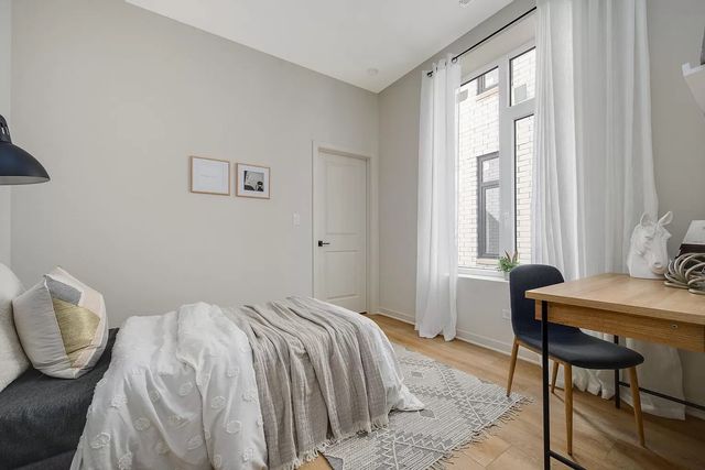 4181 W Belmont Avenue 102, Chicago, IL 60641