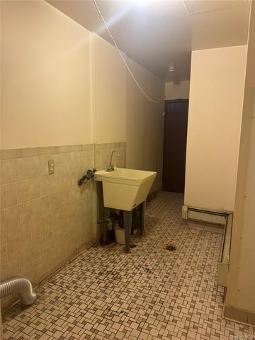 3637 Olinville Avenue, Bronx, NY 10467