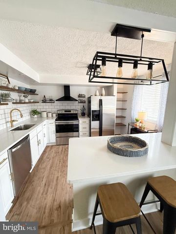 3102 HOLLY BERRY CT, Abingdon, MD 21009