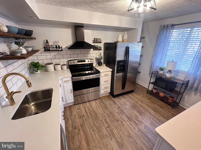 3102 HOLLY BERRY CT, Abingdon, MD 21009