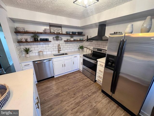 3102 HOLLY BERRY CT, Abingdon, MD 21009