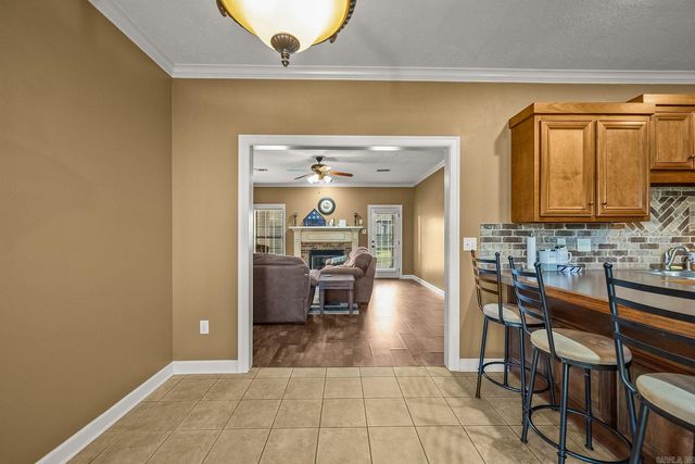 14 Oak Tree Circle, Conway, AR 72032