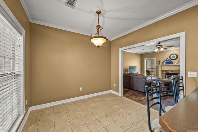 14 Oak Tree Circle, Conway, AR 72032